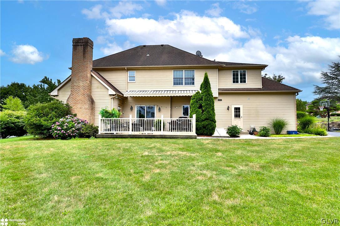 2717 Kingsbridge Lane