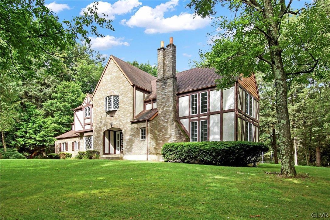 749 Valley View Road