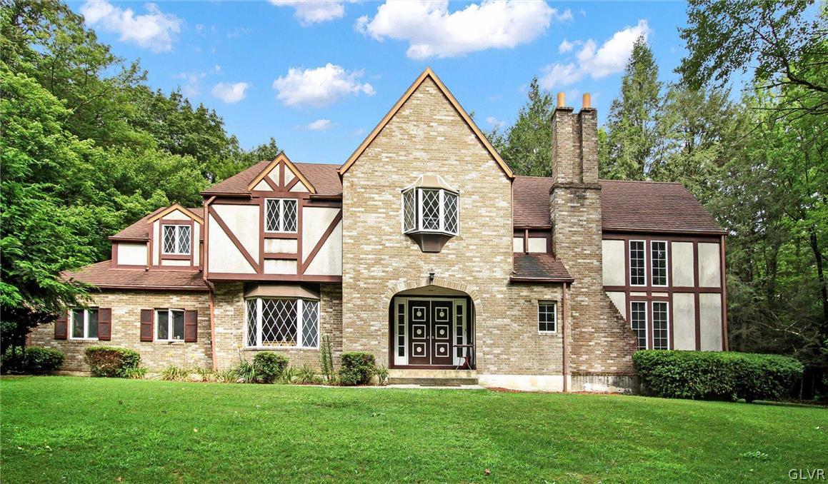 749 Valley View Road