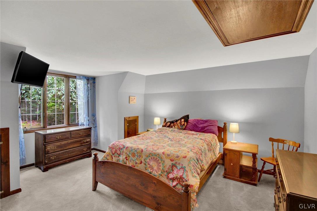749 Valley View Road