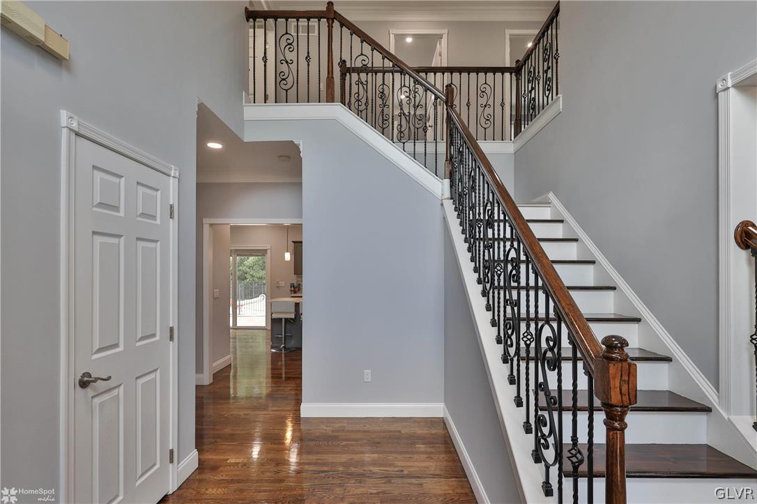 3836 Buck Hill Circle