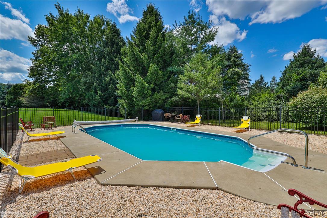 3836 Buck Hill Circle