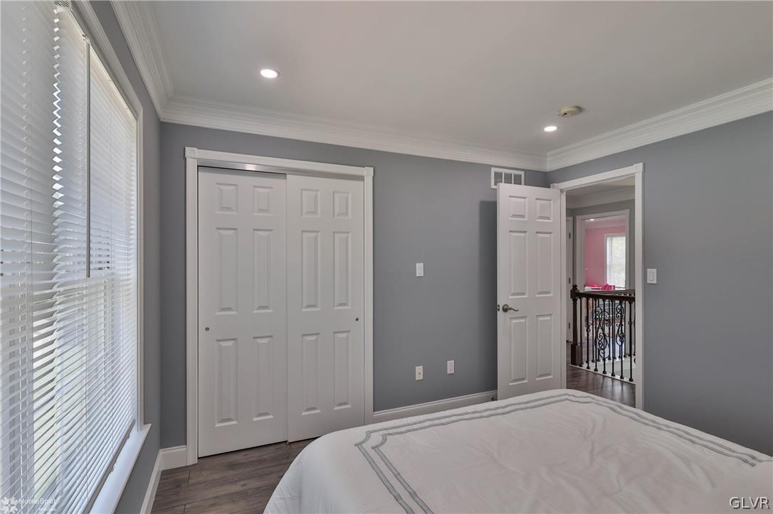 3836 Buck Hill Circle