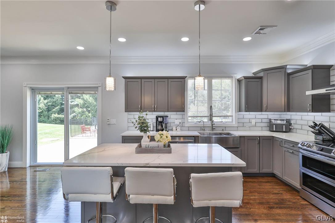 3836 Buck Hill Circle