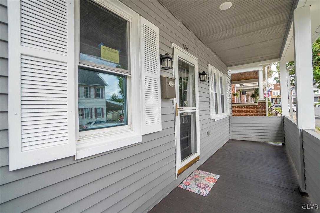 335 Hanover Street