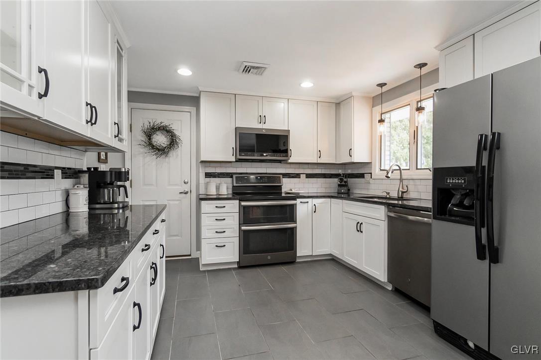 946 East Elm Street