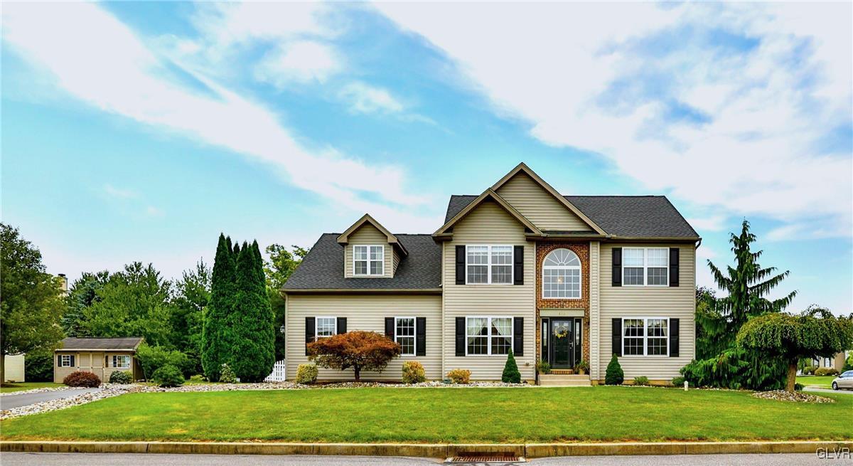 812 Blue Spruce Lane
