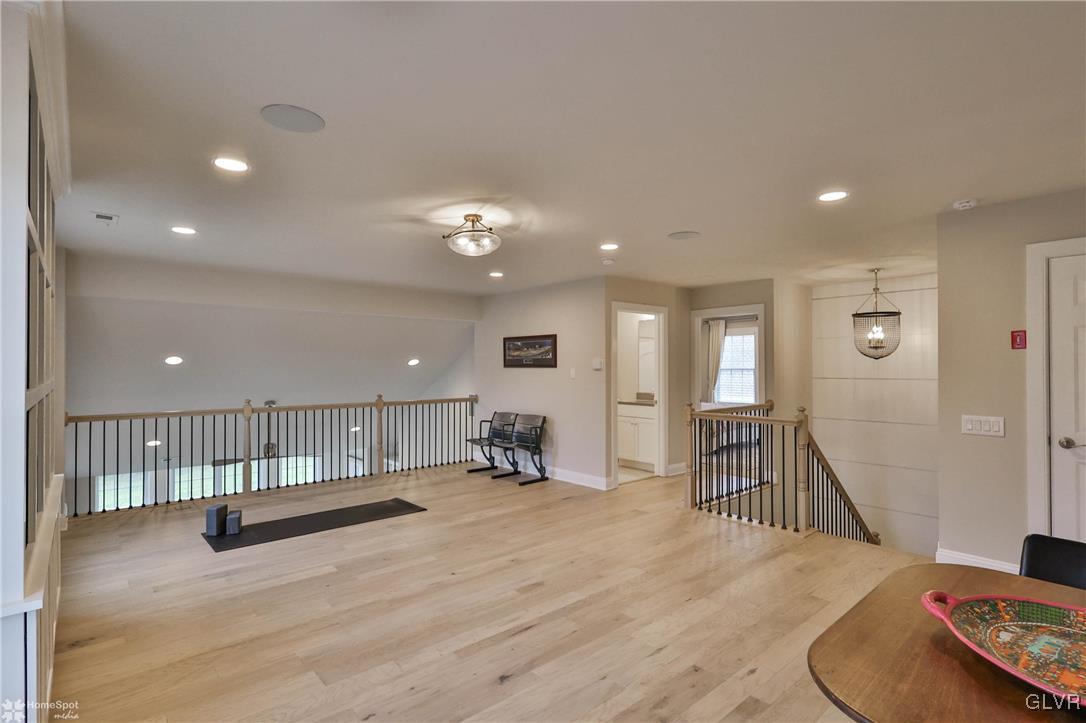 3896 Independence Drive