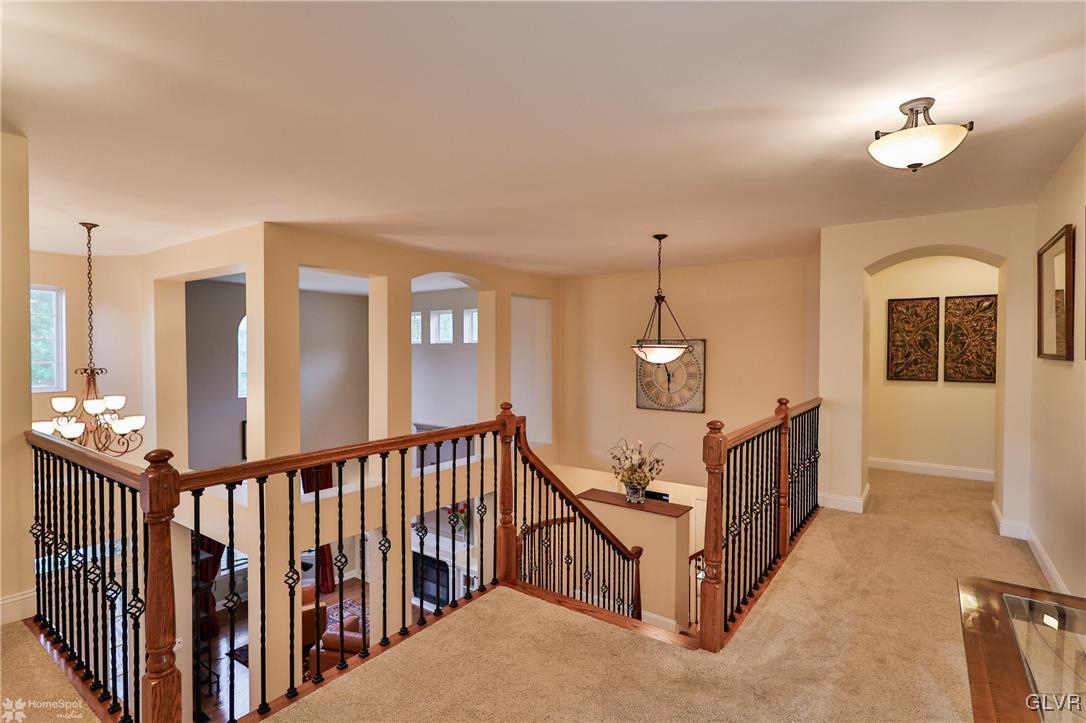 875 Ramblewood Drive