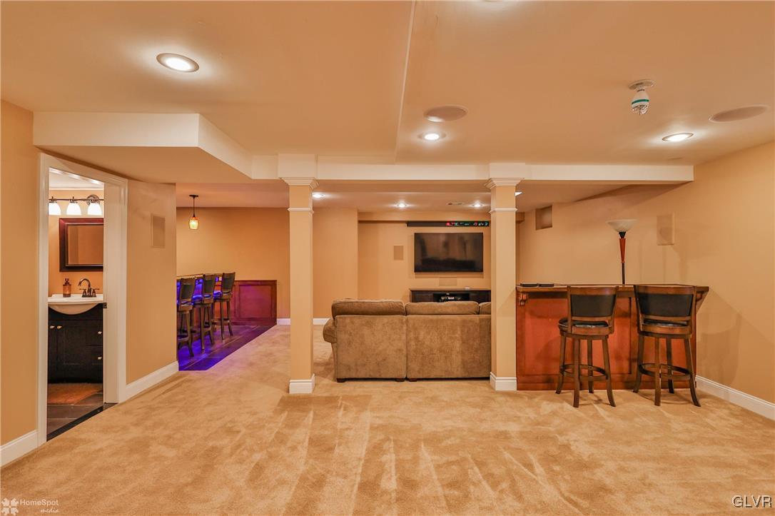 875 Ramblewood Drive