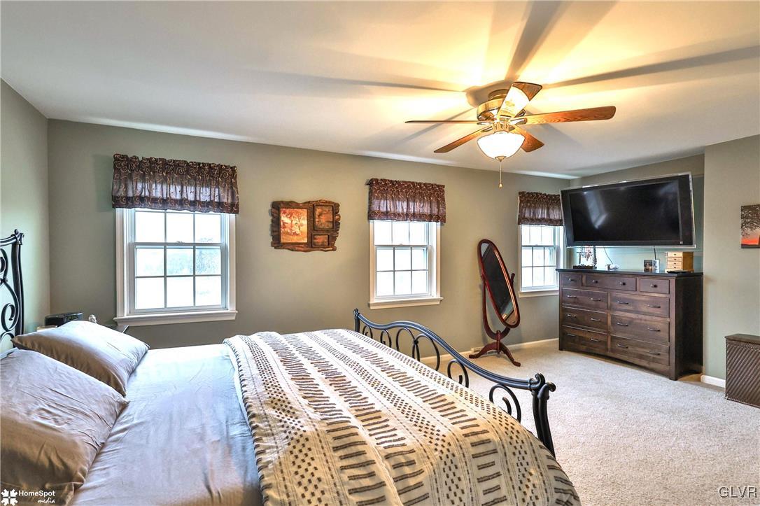 1135 Wellington Circle