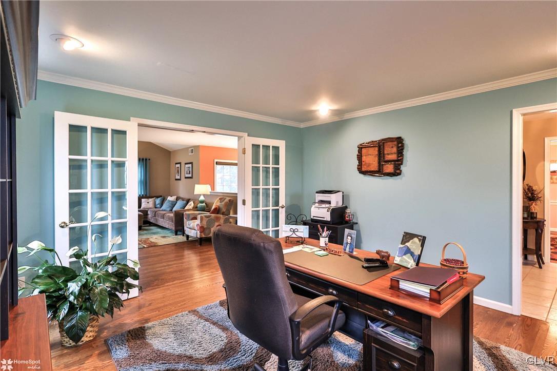 1135 Wellington Circle