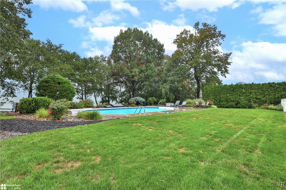 1135 Wellington Circle