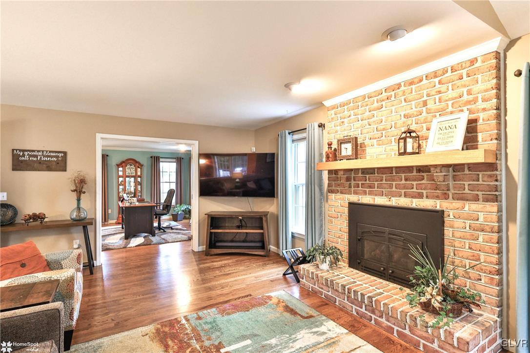 1135 Wellington Circle