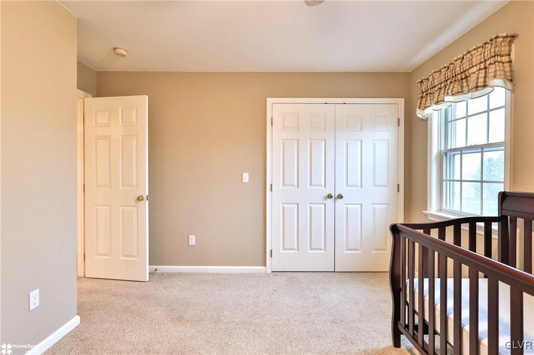 1135 Wellington Circle