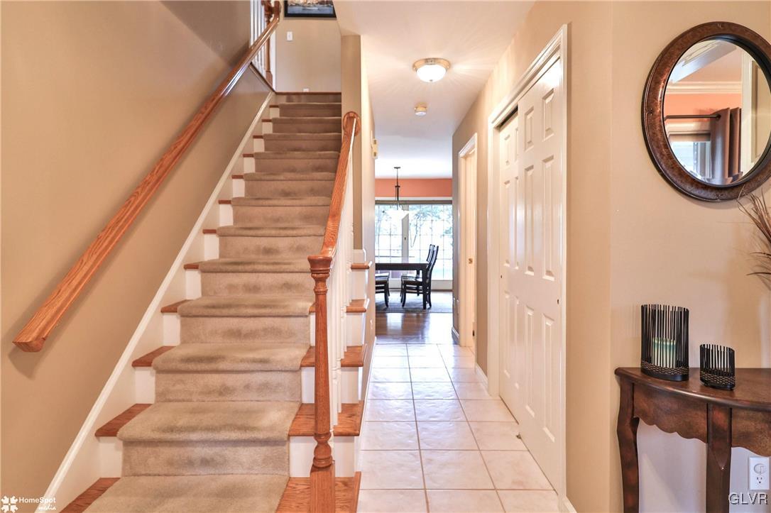 1135 Wellington Circle