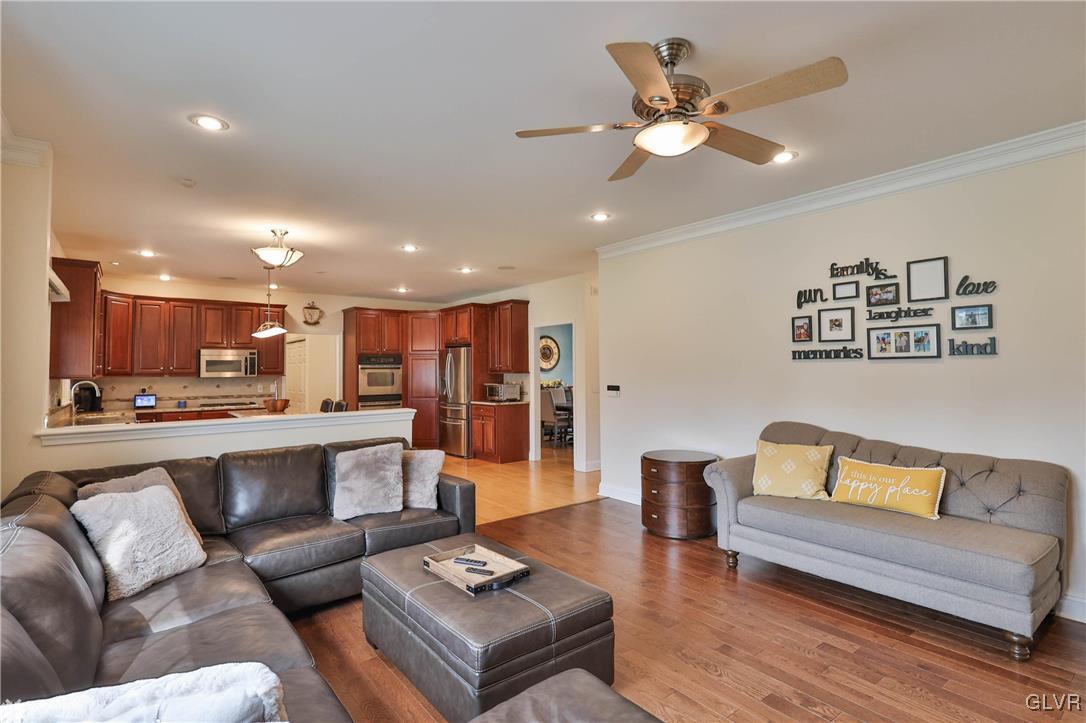 2740 Destiny Lane