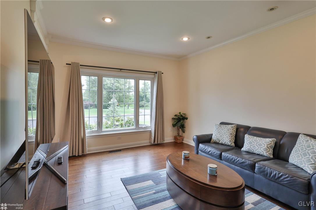 2740 Destiny Lane