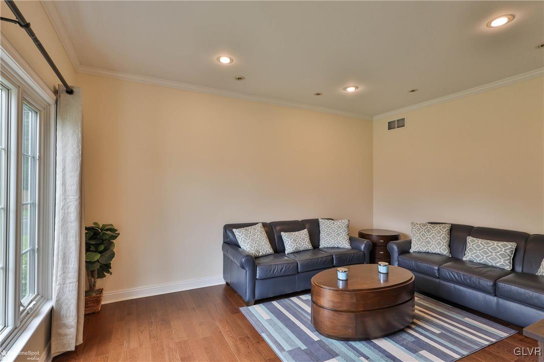 2740 Destiny Lane
