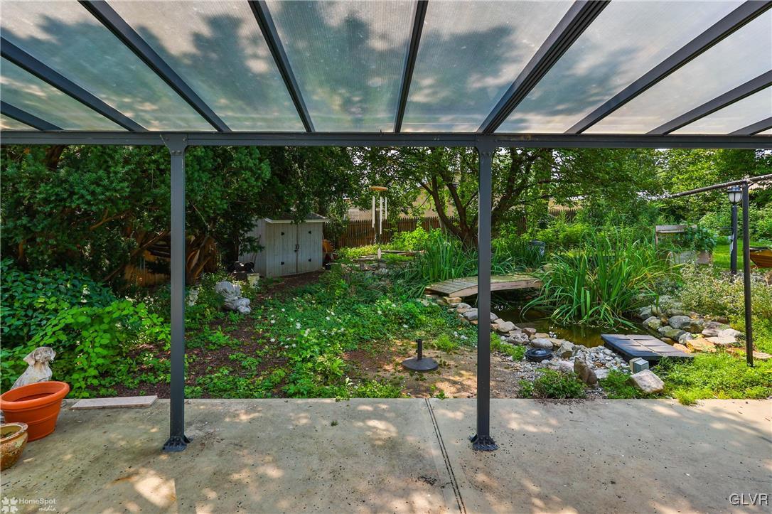 399 East Kleinhans Street