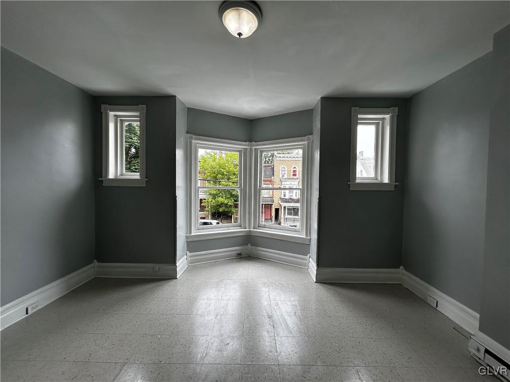 1440 West Linden Street 2