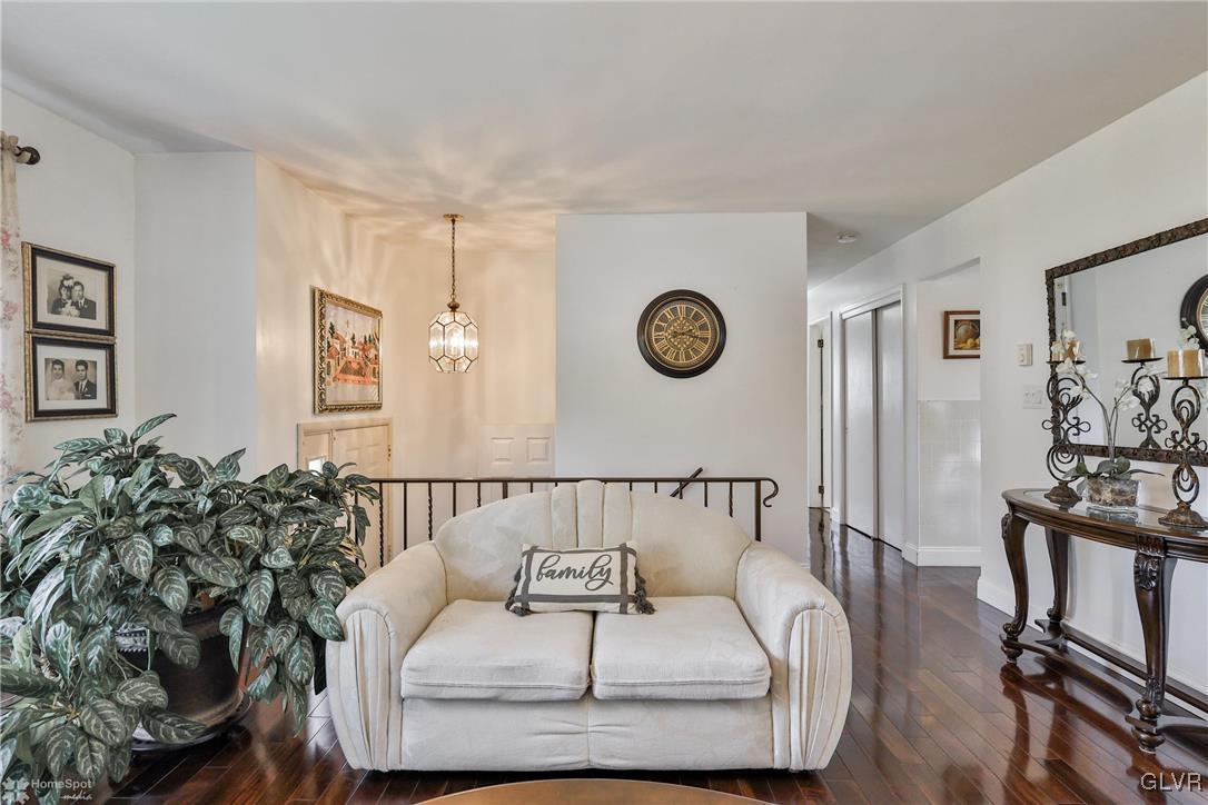 1425 Quarry Drive