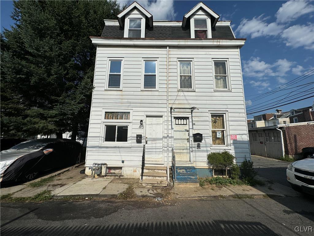 815 North Silk Street