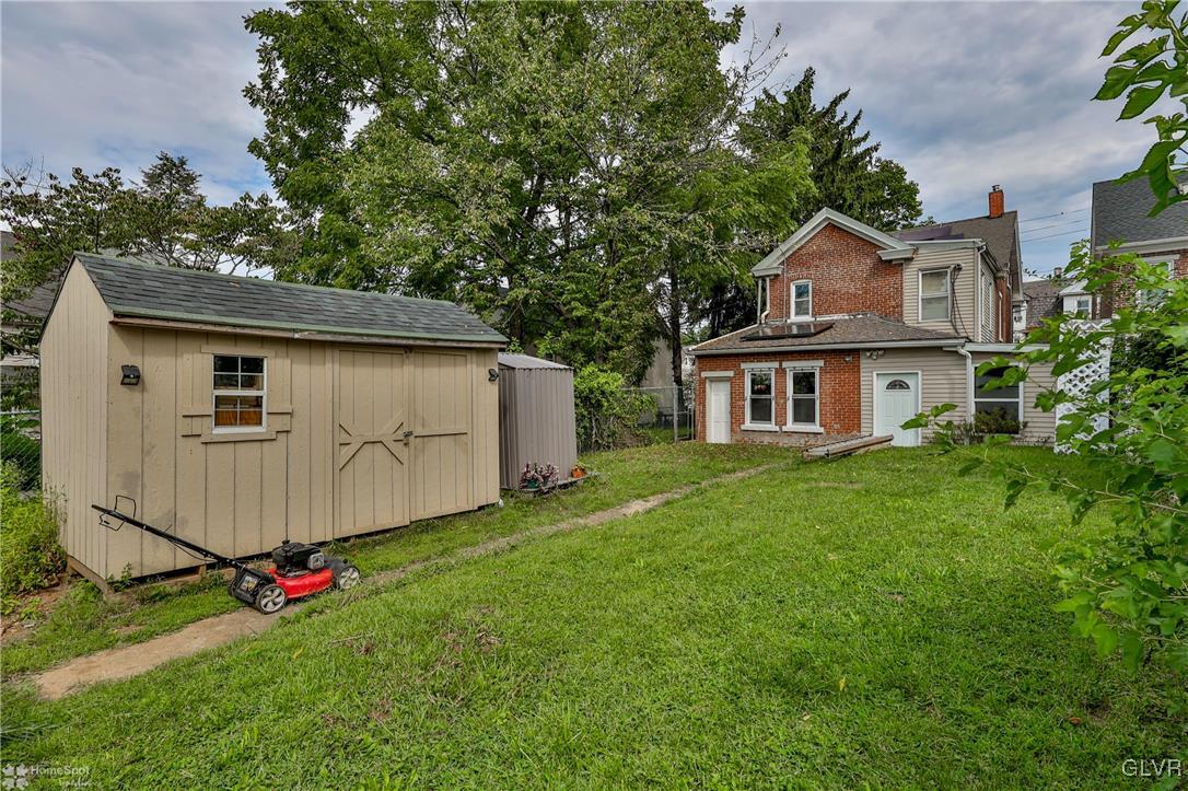 128 East Goepp Street