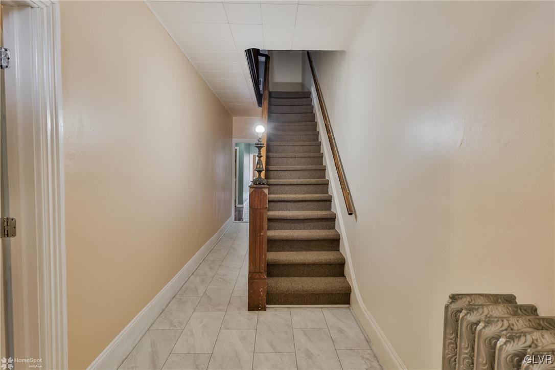 128 East Goepp Street