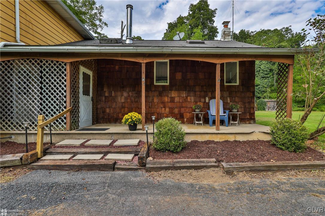 3264 Birch Road