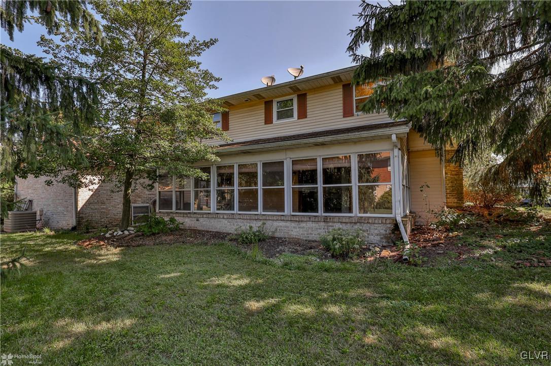 1944 Maria Lane