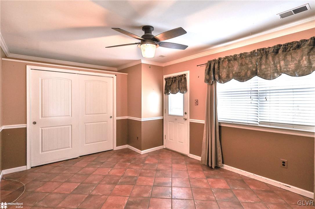 10 Whittier Court