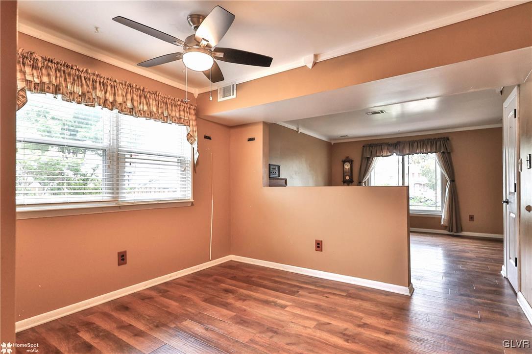10 Whittier Court