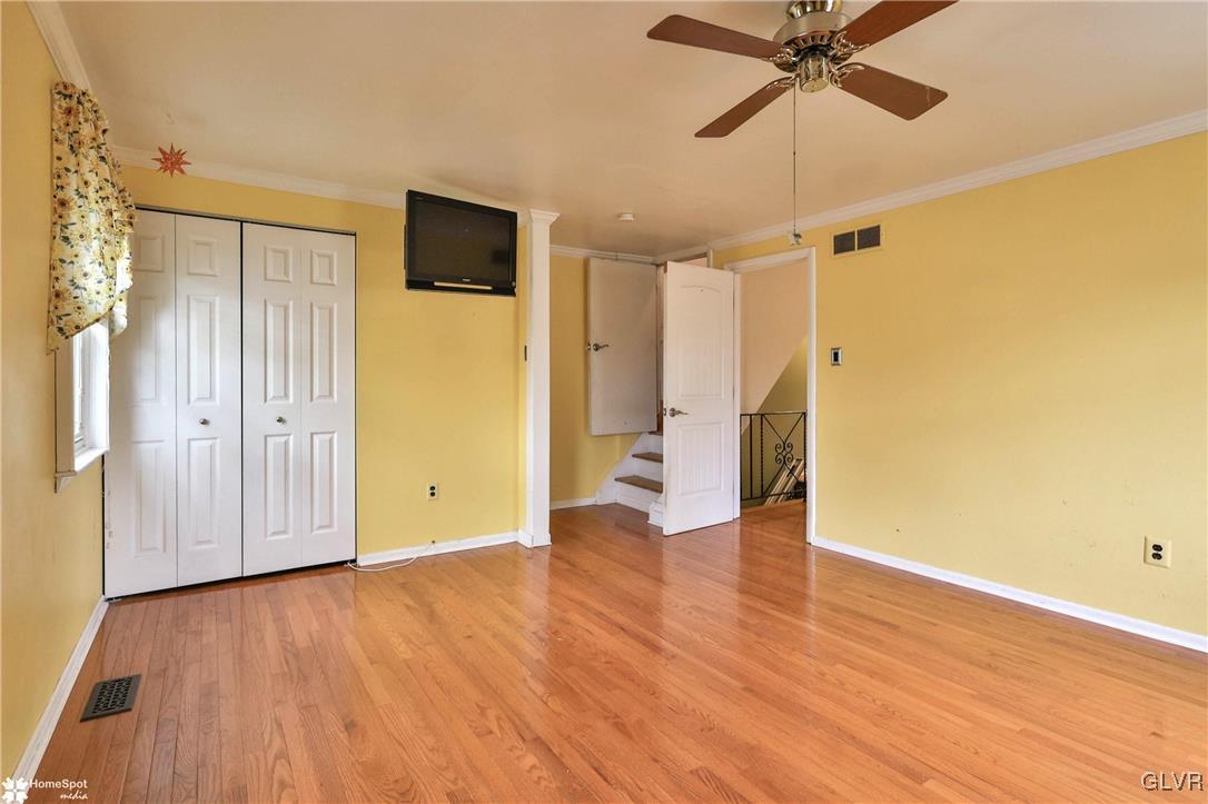 10 Whittier Court