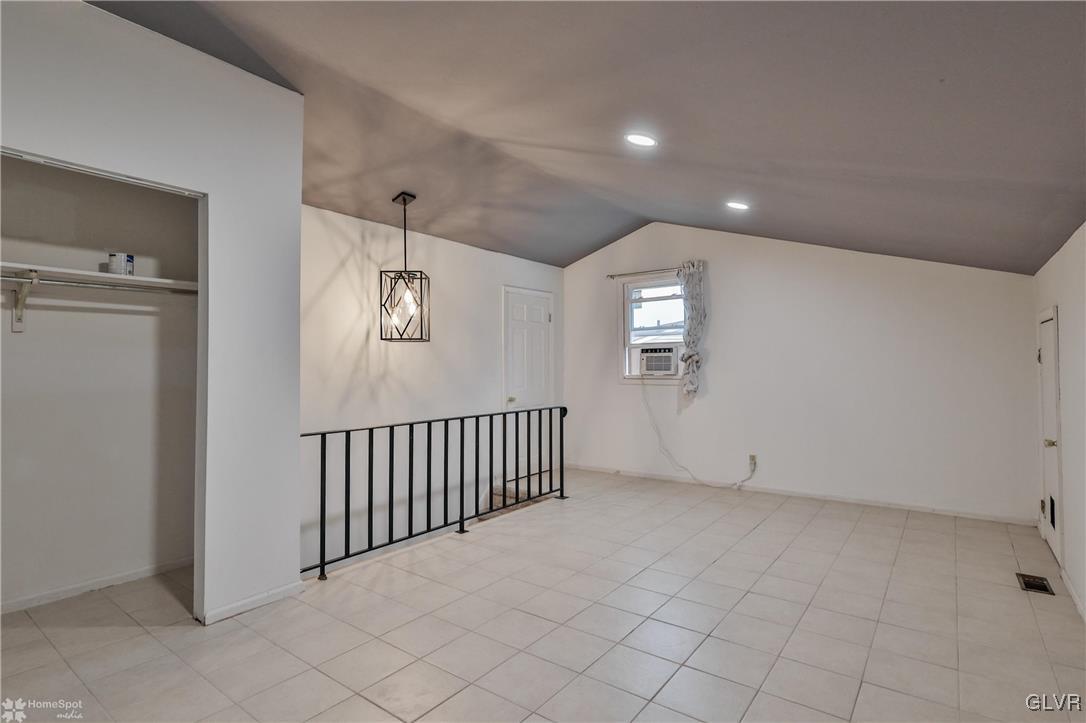 9 Braxton Court