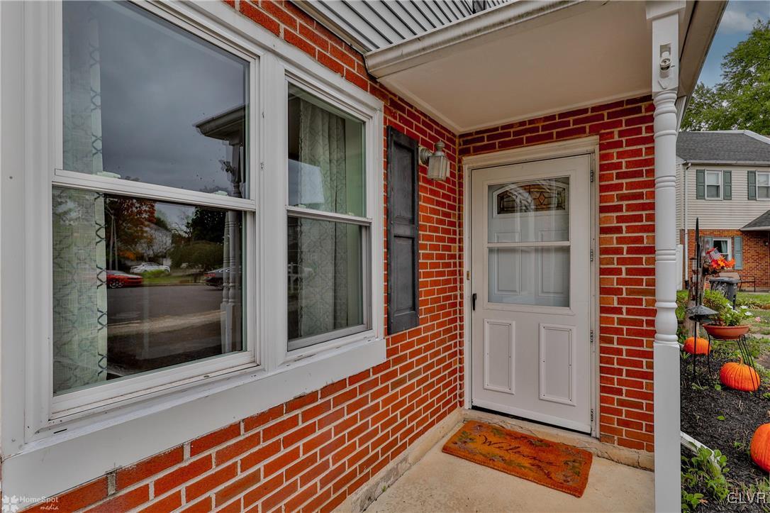 9 Braxton Court