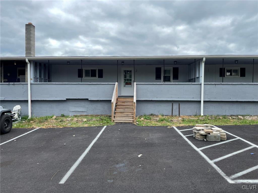 355 South Hokendauqua 3