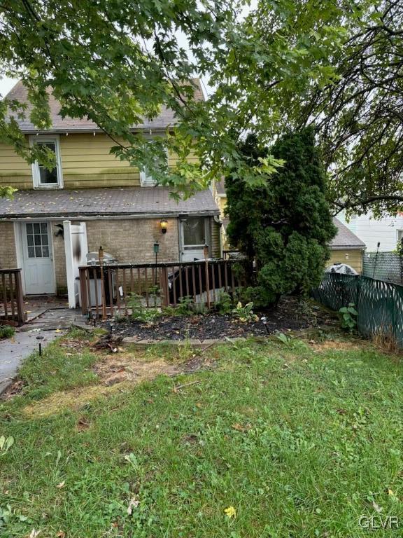 1425 Poplar Street
