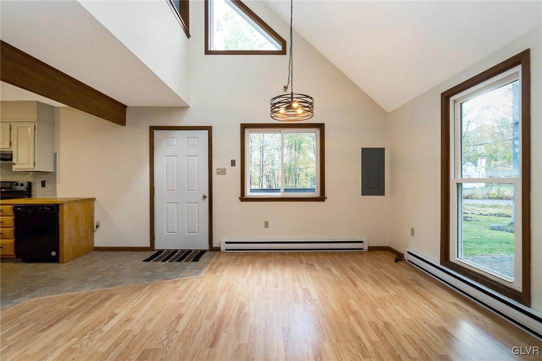 53 Pinoak Drive