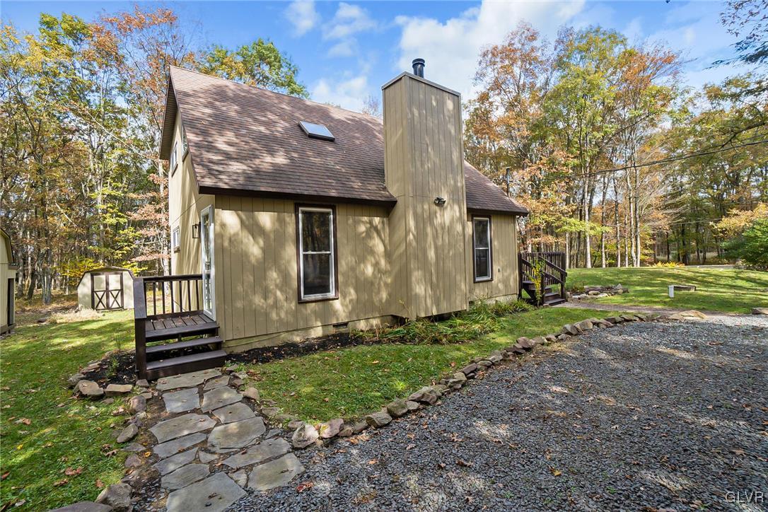 53 Pinoak Drive