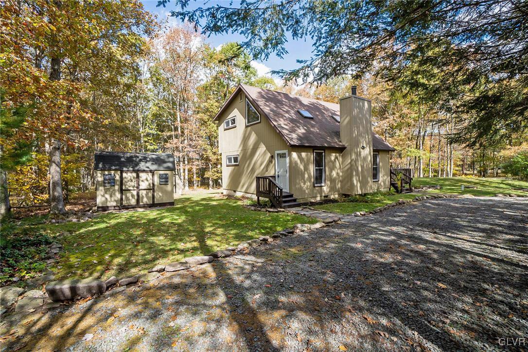 53 Pinoak Drive