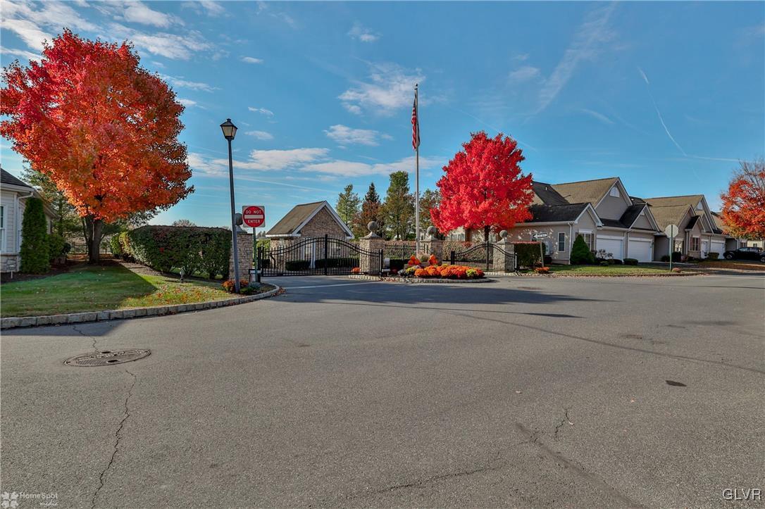 2040 Bally Drive