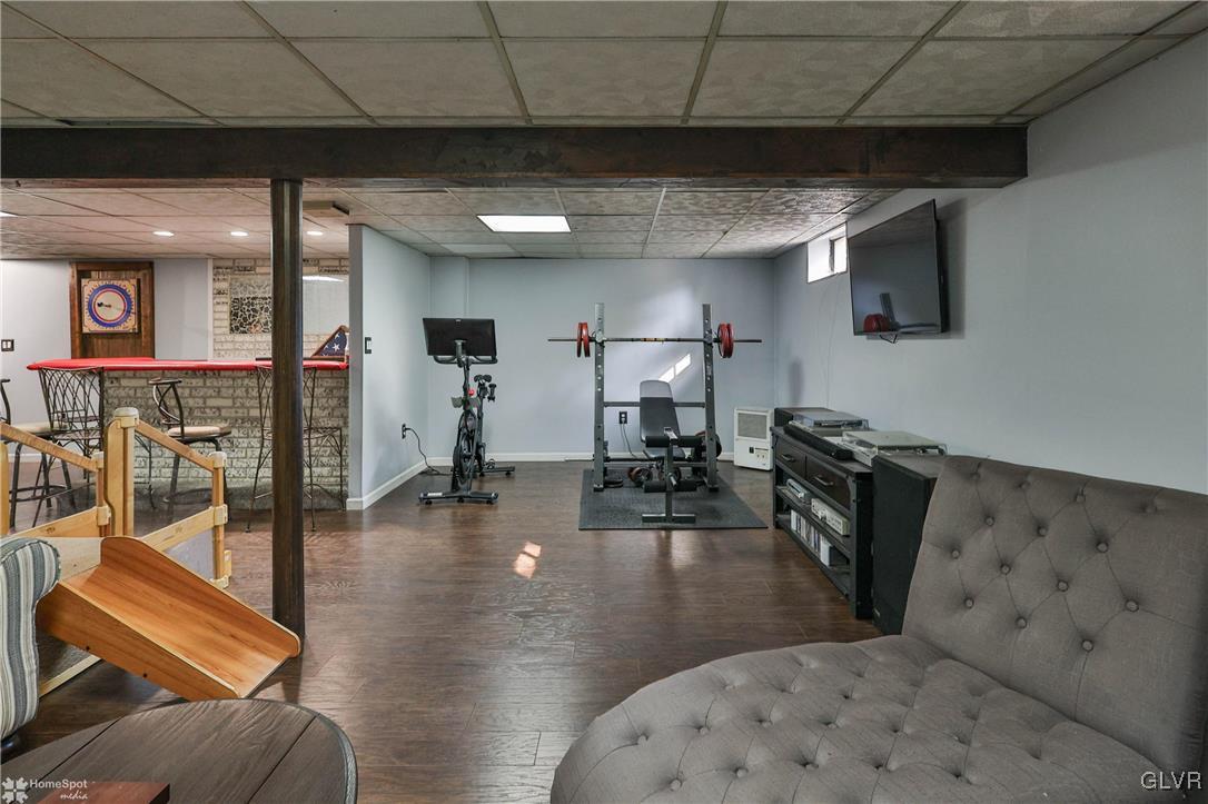 1505 Kenwood Drive