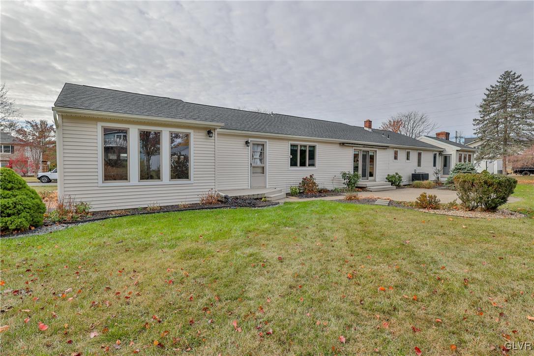 7 Joanna Way
