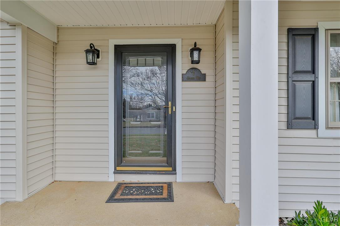 7 Joanna Way