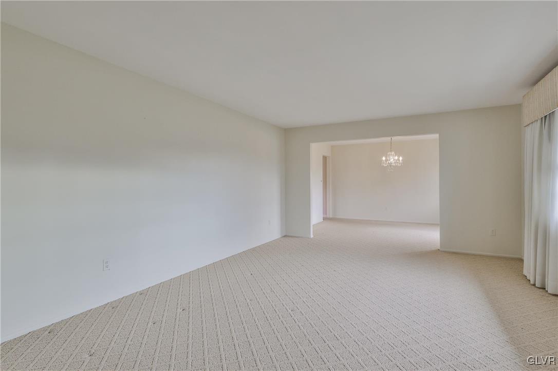 7 Joanna Way