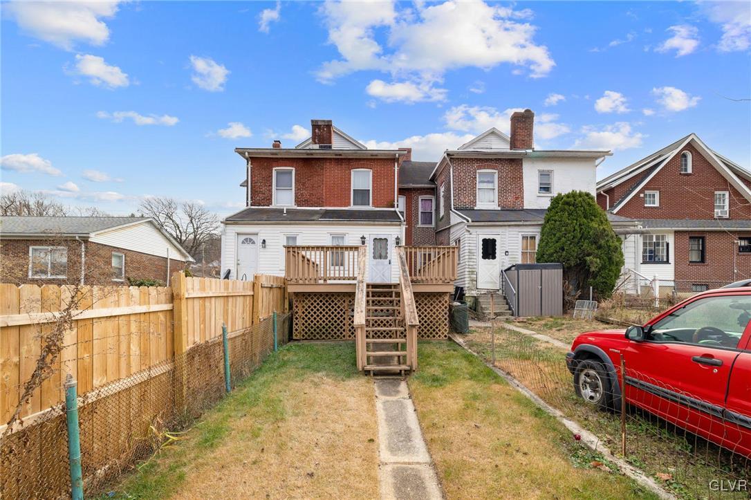 1421 Sioux Street