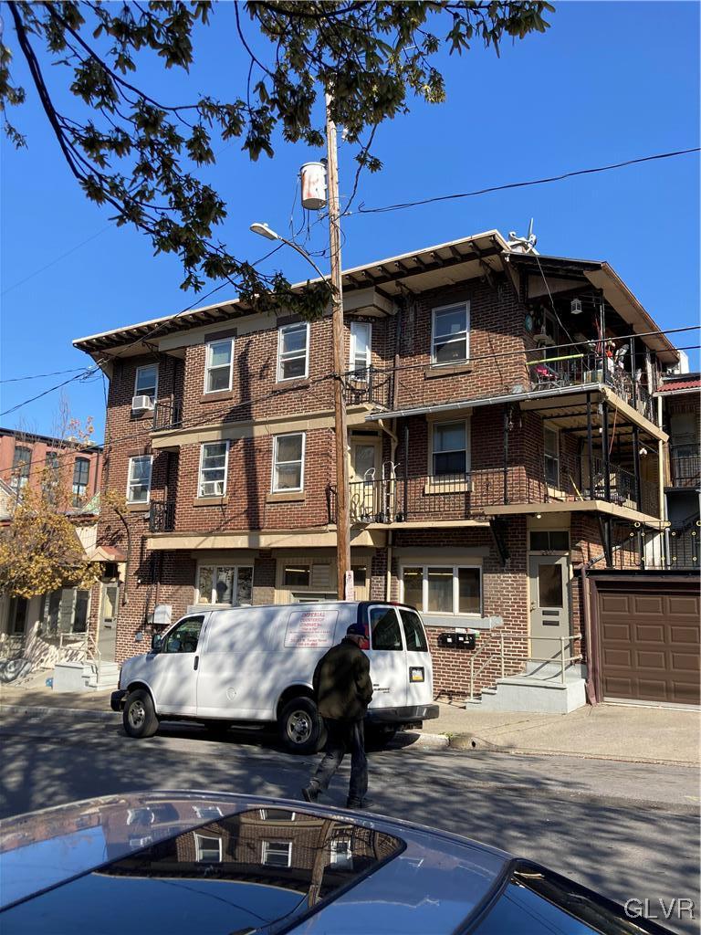 211 West Turner Street