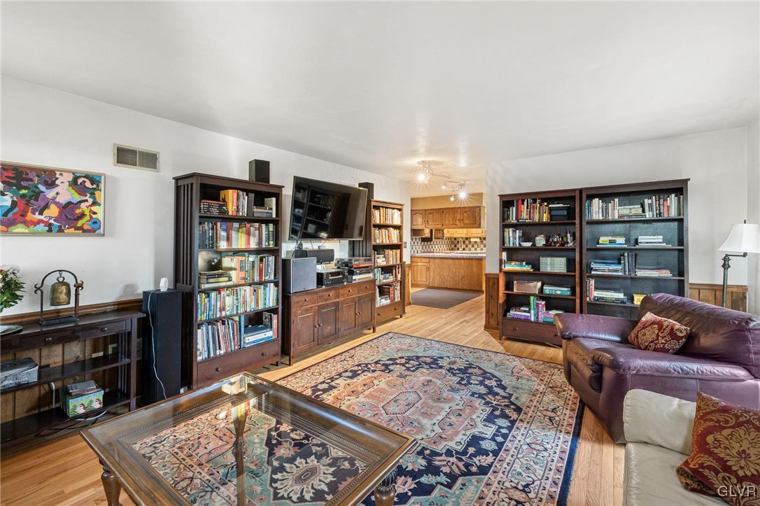 1901 Bevin Drive