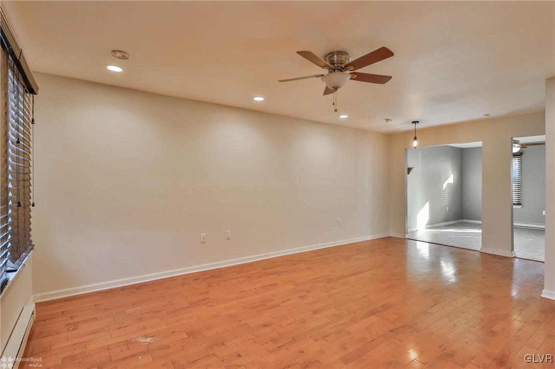 2858 Klein Street
